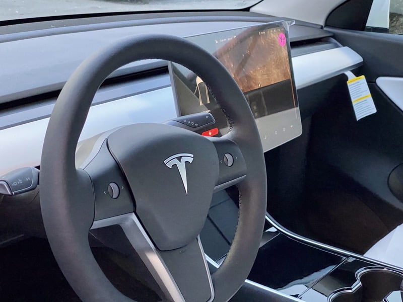 Tesla model y heated steering wheels