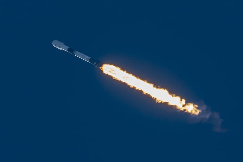 Falcon 9 booster