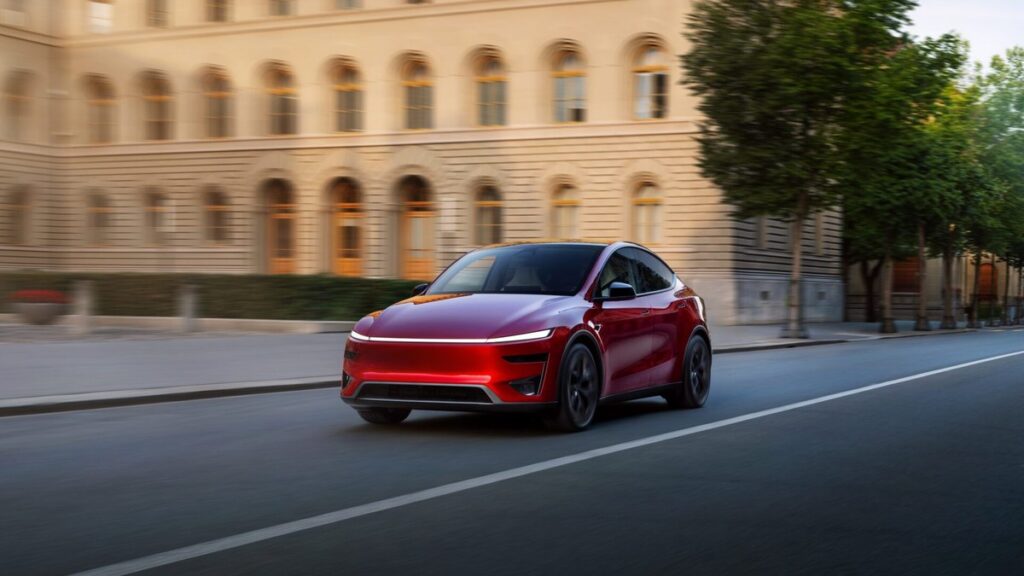 Tesla Model Y Buying Guide Prices Trims Seating Tesla Model Y Buying Guide Prices Trims Seating